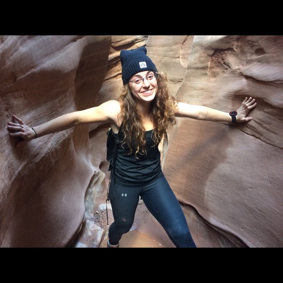 Meet your Posher, Jen - Picture 4 of 4